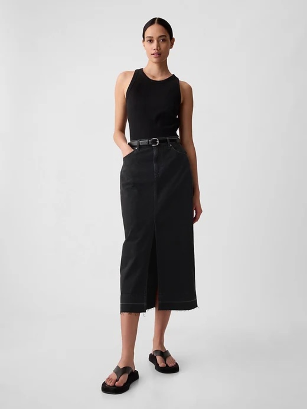 NWOT GAP Denim Mini Skirt in Black Wash Size 25